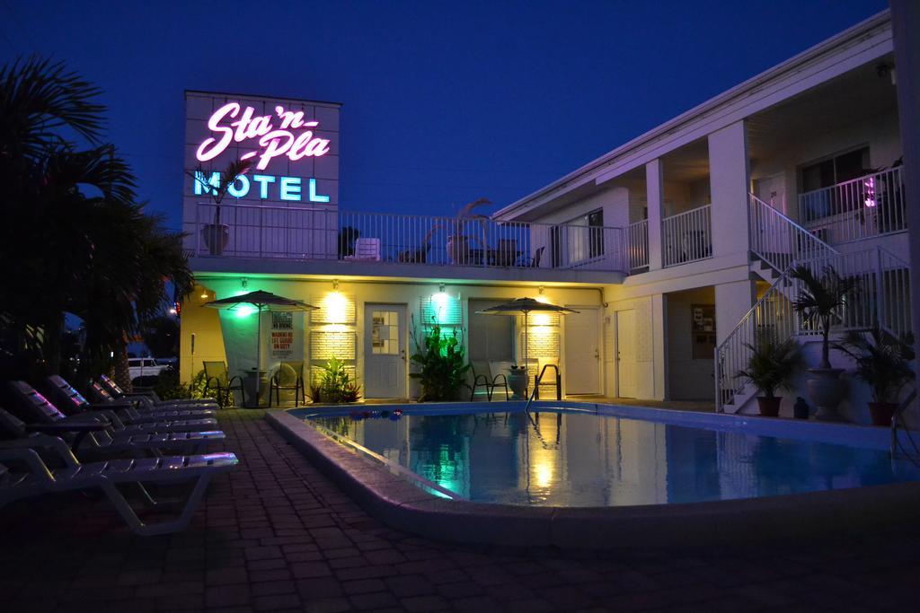 Sta N Pla Motelクリアウォーター・ビーチ エクステリア 写真